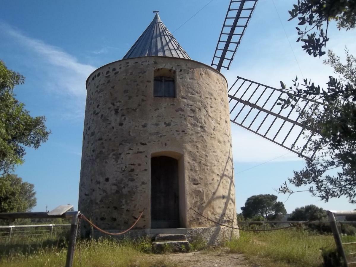 B&B Le Petit Frigouye Rochefort-du-Gard Eksteriør bilde